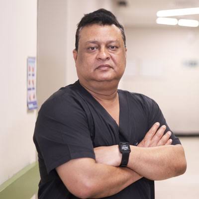 Dr. Vijay Agarwal